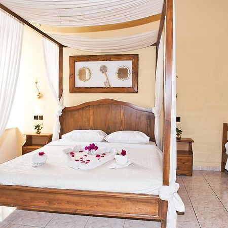 Naftilos Guest House Кала Нера Екстериор снимка