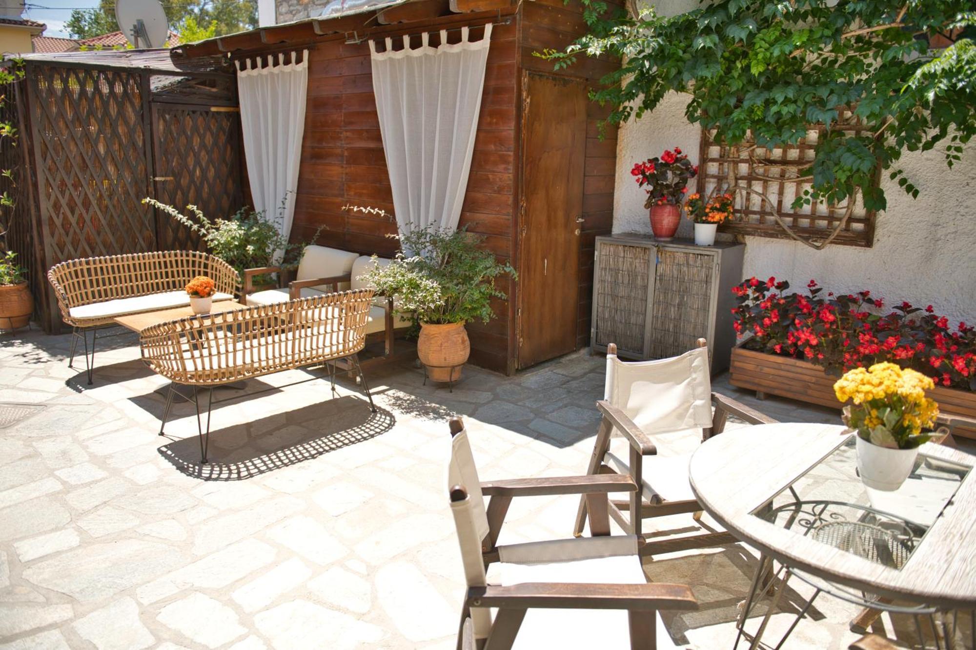 Naftilos Guest House Кала Нера Екстериор снимка